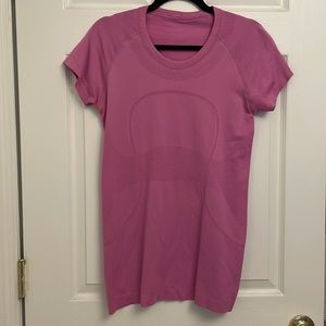 Lululemon swiftly tee